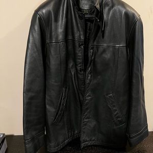 Danier Leather Jacket, Size Large, Black Colour